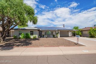 2136 W Village Drive, Phoenix, AZ 85023