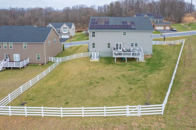 13621 PRIMAVERA DR, Mt Airy, MD 21771