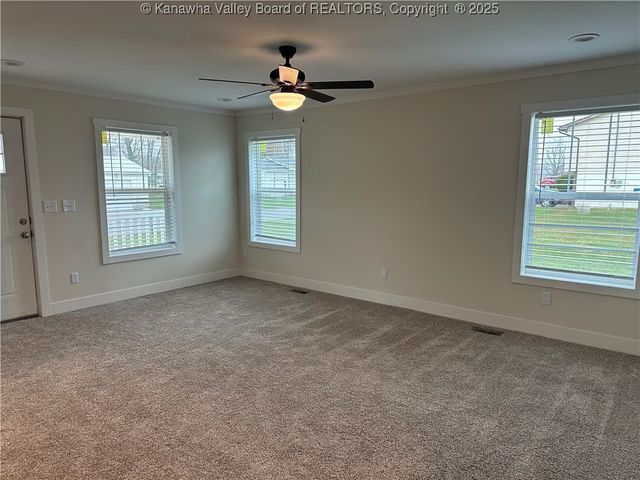 343 Hawthorne Lane, Point Pleasant, WV 25550