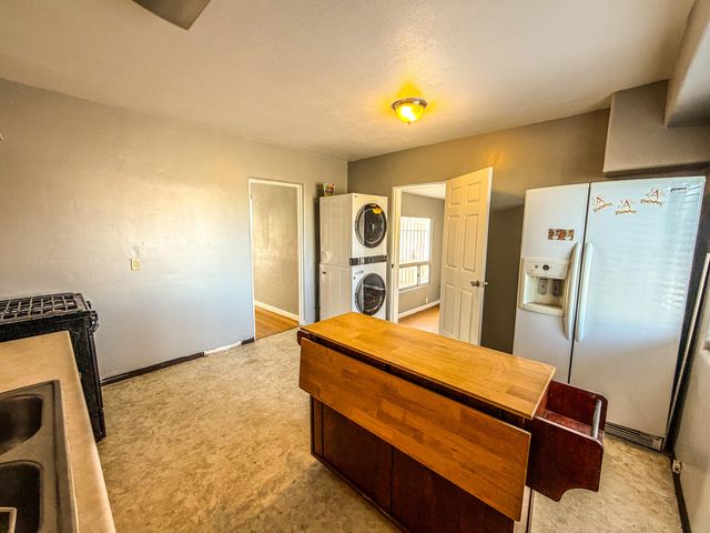 4713 Gibson Boulevard SE, Albuquerque, NM 87108