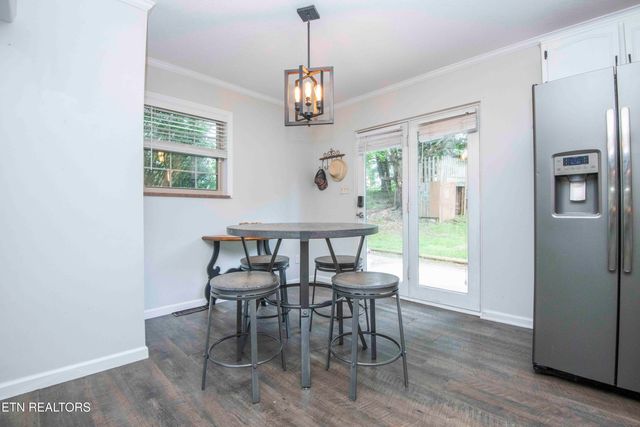 2030 Cedar Circle, Lenoir City, TN 37772
