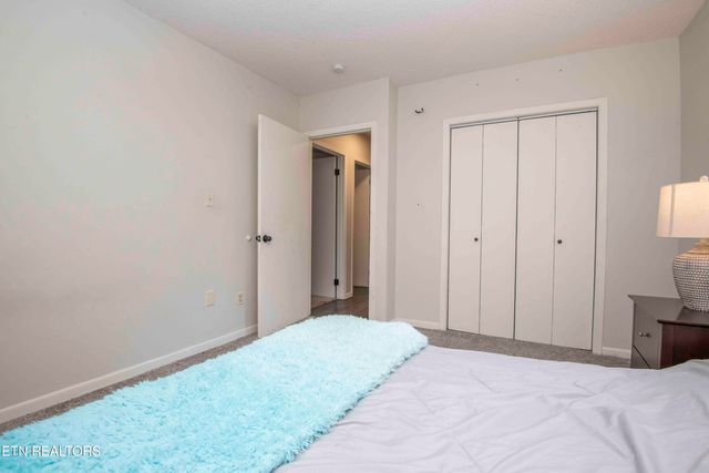 2030 Cedar Circle, Lenoir City, TN 37772