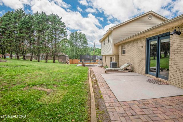 2030 Cedar Circle, Lenoir City, TN 37772