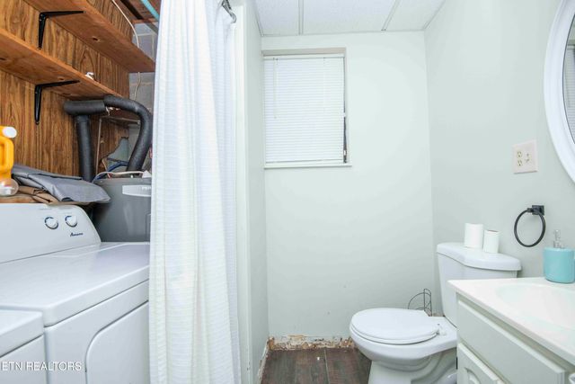 2030 Cedar Circle, Lenoir City, TN 37772
