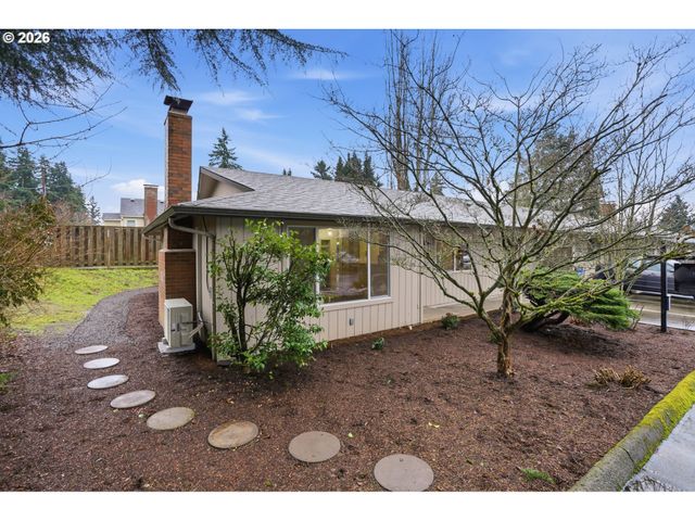3807 Ne 45TH St, Vancouver, WA 98661