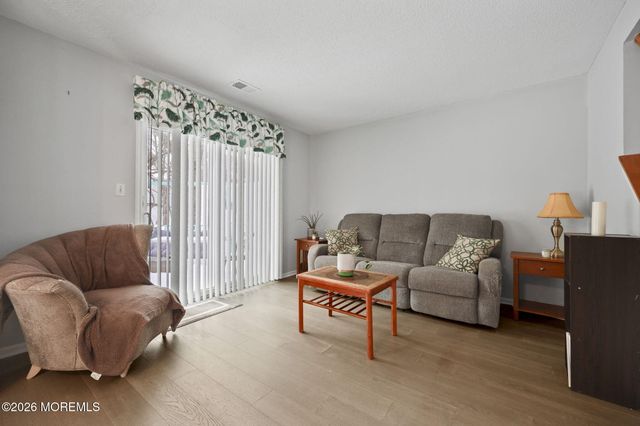 107 Lloyd Court 107, East Brunswick, NJ 08816