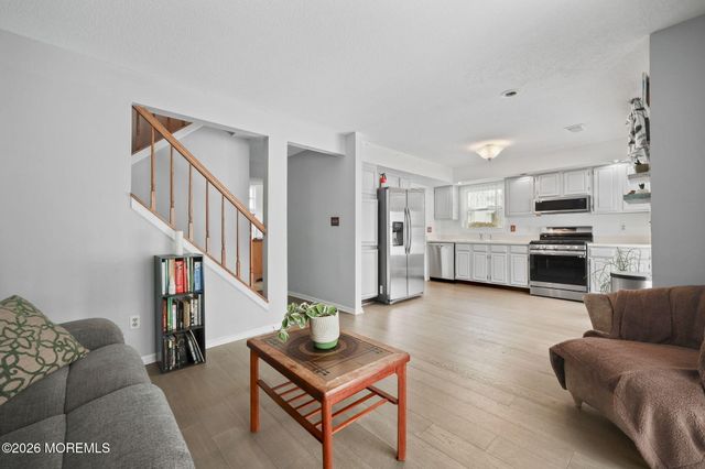 107 Lloyd Court 107, East Brunswick, NJ 08816