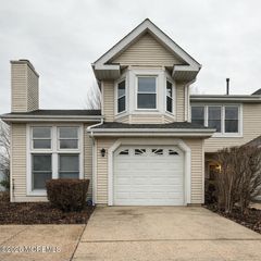 107 Lloyd Court 107, East Brunswick, NJ 08816