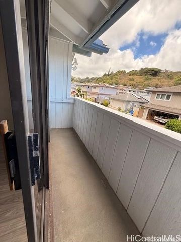 99-766 Holoai Street, Aiea, HI 96701
