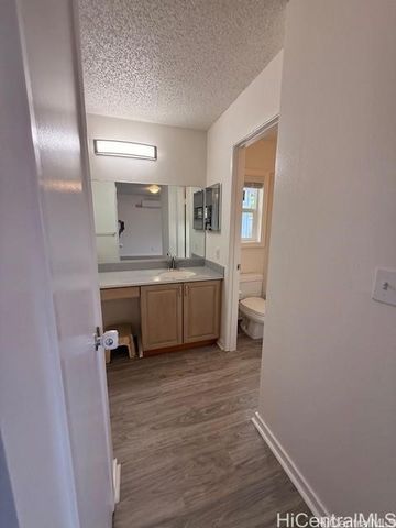 99-766 Holoai Street, Aiea, HI 96701