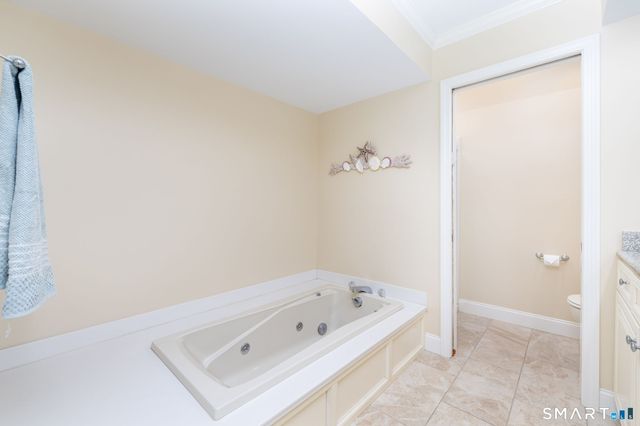 85 Gate Ridge Road 85, Fairfield, CT 06825