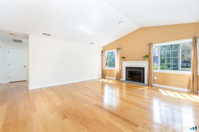 85 Gate Ridge Road 85, Fairfield, CT 06825