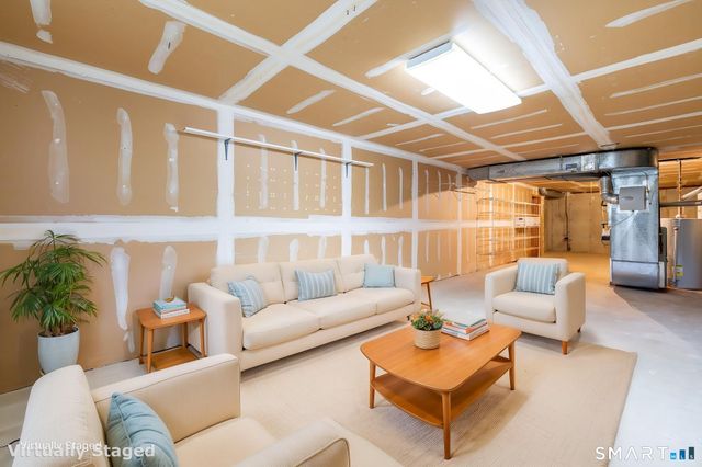 85 Gate Ridge Road 85, Fairfield, CT 06825