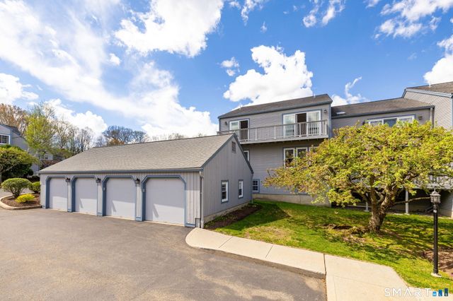 85 Gate Ridge Road 85, Fairfield, CT 06825