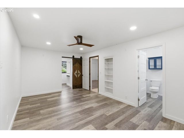 24752 Ne PRAIRIE VIEW Dr, Aurora, OR 97002