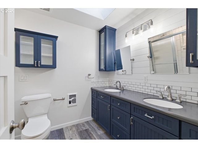 24752 Ne PRAIRIE VIEW Dr, Aurora, OR 97002