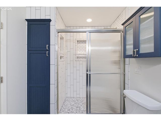 24752 Ne PRAIRIE VIEW Dr, Aurora, OR 97002