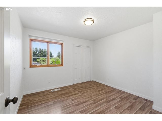 24752 Ne PRAIRIE VIEW Dr, Aurora, OR 97002