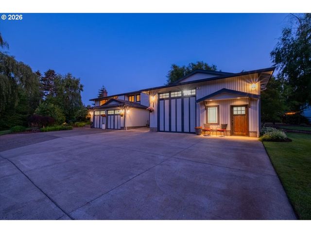 24752 Ne PRAIRIE VIEW Dr, Aurora, OR 97002