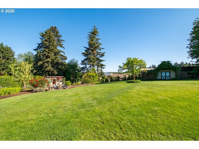 24752 Ne PRAIRIE VIEW Dr, Aurora, OR 97002