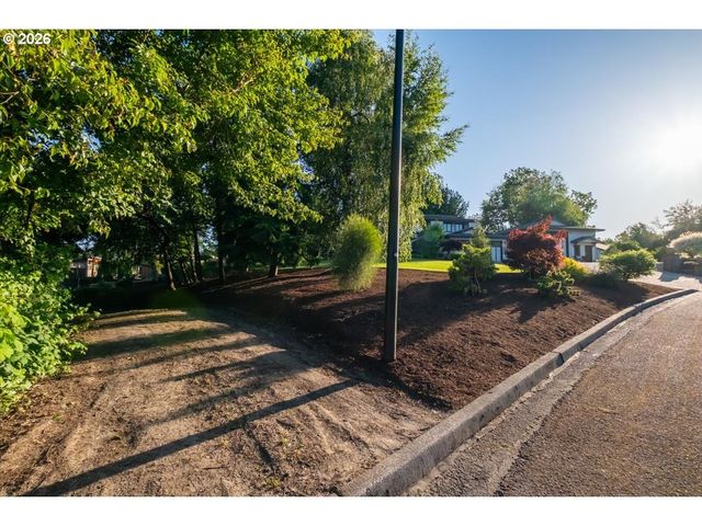 24752 Ne PRAIRIE VIEW Dr, Aurora, OR 97002
