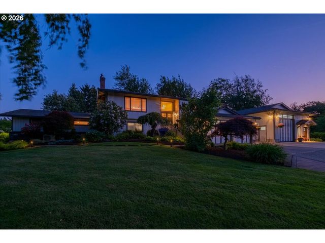 24752 Ne PRAIRIE VIEW Dr, Aurora, OR 97002