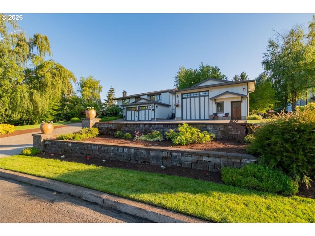 24752 Ne PRAIRIE VIEW Dr, Aurora, OR 97002