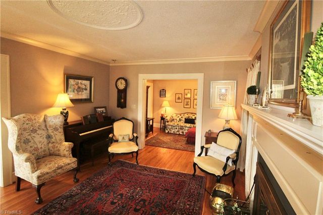 710 Sunset Drive, High Point, NC 27262