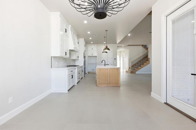 15440 Capri Lane, Edmond, OK 73013