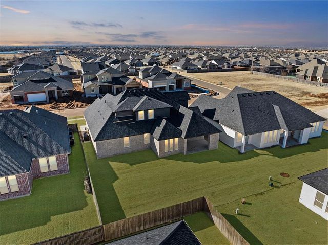 15440 Capri Lane, Edmond, OK 73013