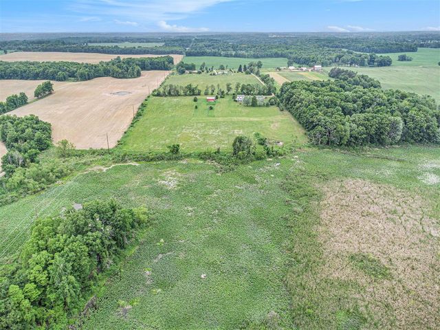 520 E Groat Road, Dowling, MI 49050