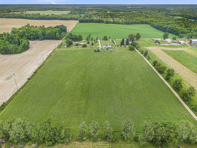 520 E Groat Road, Dowling, MI 49050