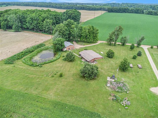 520 E Groat Road, Dowling, MI 49050