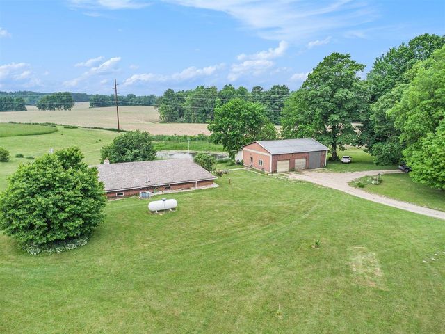 520 E Groat Road, Dowling, MI 49050