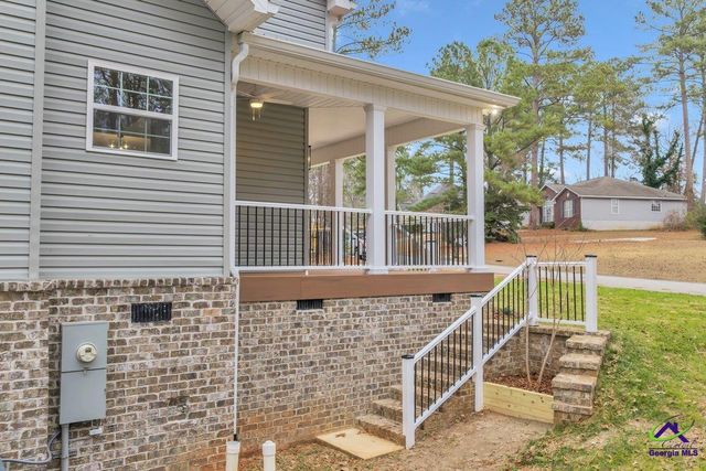312 Hickory Glen, Centerville, GA 31028