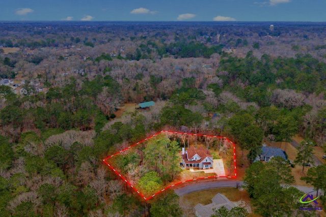 312 Hickory Glen, Centerville, GA 31028
