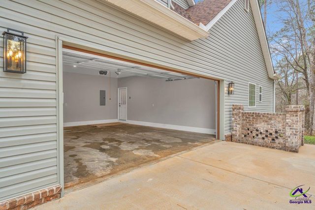312 Hickory Glen, Centerville, GA 31028