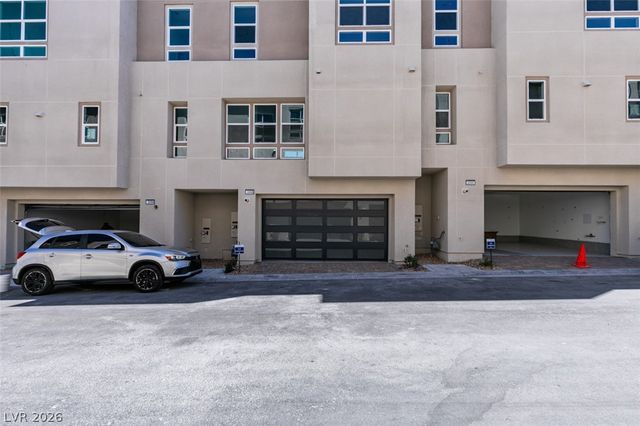 2498 Indigo Mountain Street, Henderson, NV 89044