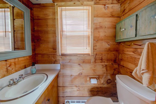 2110 Lynds Hill Road, Plymouth, VT 05056