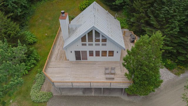 2110 Lynds Hill Road, Plymouth, VT 05056