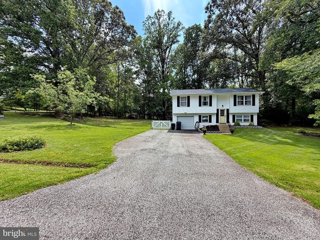 29845 DANIEL CT, Mechanicsville, MD 20659
