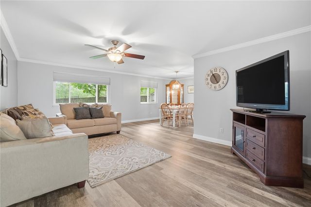 7715 Park Creek Drive, Centerville, OH 45459
