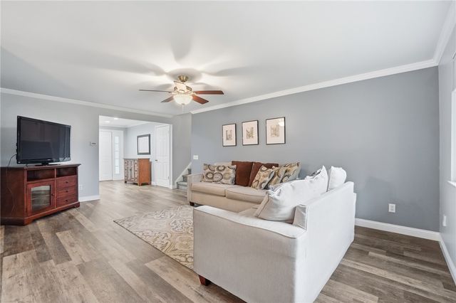 7715 Park Creek Drive, Centerville, OH 45459