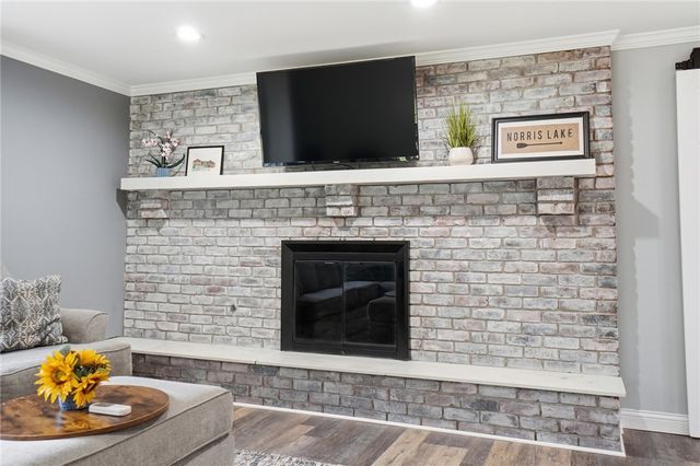 7715 Park Creek Drive, Centerville, OH 45459
