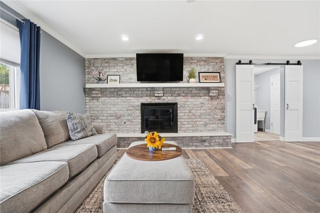 7715 Park Creek Drive, Centerville, OH 45459