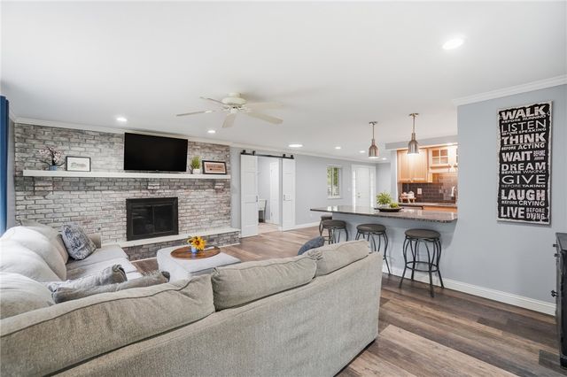 7715 Park Creek Drive, Centerville, OH 45459