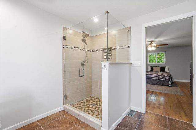 7715 Park Creek Drive, Centerville, OH 45459