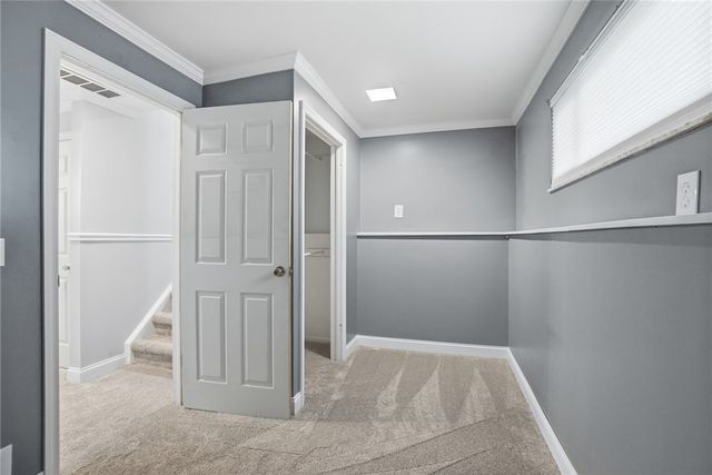 7715 Park Creek Drive, Centerville, OH 45459