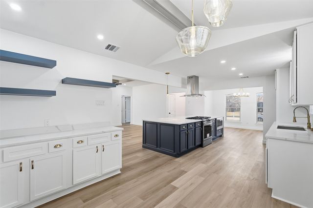 1022 Mayapple Drive, Garland, TX 75043