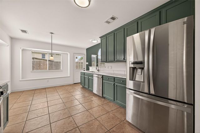 2119 Laurel Arbor Drive, Houston, TX 77014